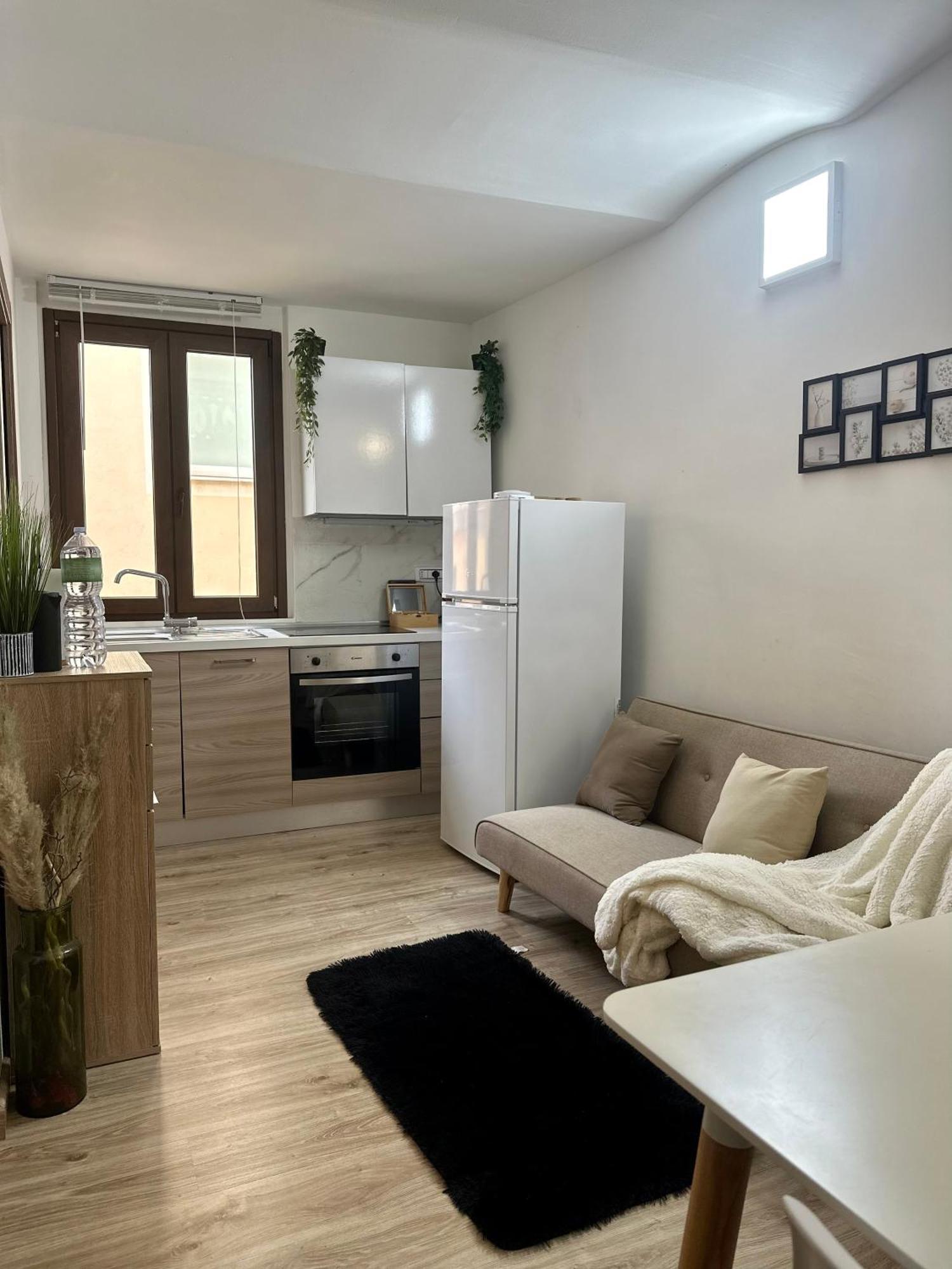 Sassari-Centro Elegante Appartamento Con Wifi E Netflix Dış mekan fotoğraf