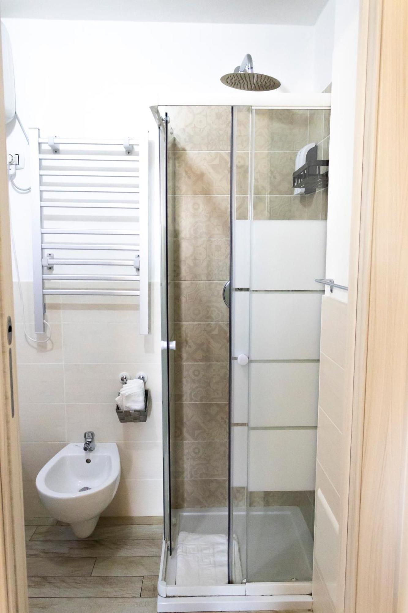 Sassari-Centro Elegante Appartamento Con Wifi E Netflix Dış mekan fotoğraf